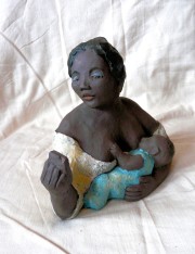 moeder met baby beeld  rita susebeek lochem